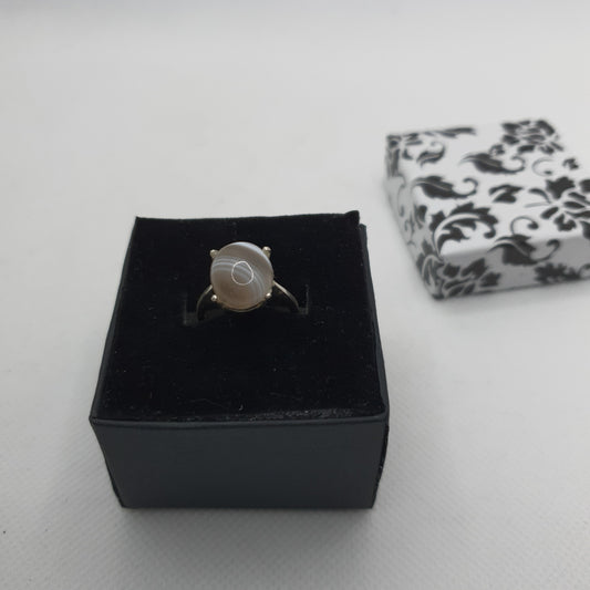 Agate Ring size J