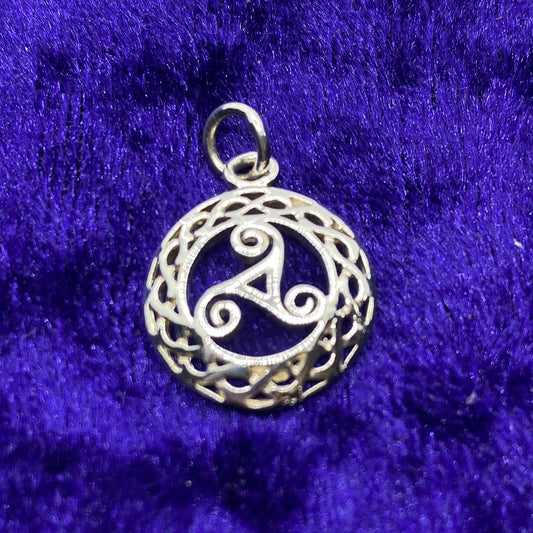 Celtic Tiscali Round Pendant