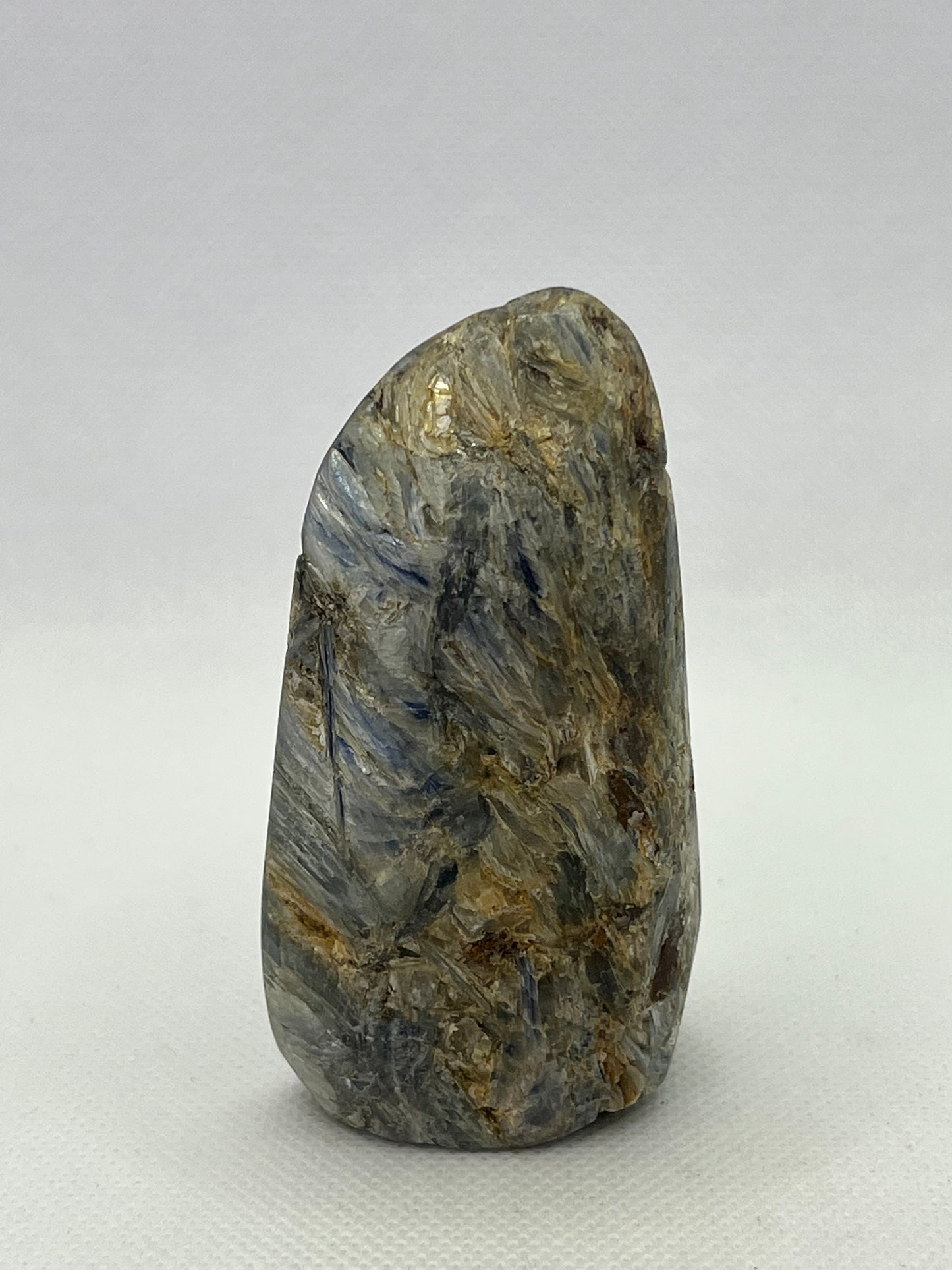 kyanite