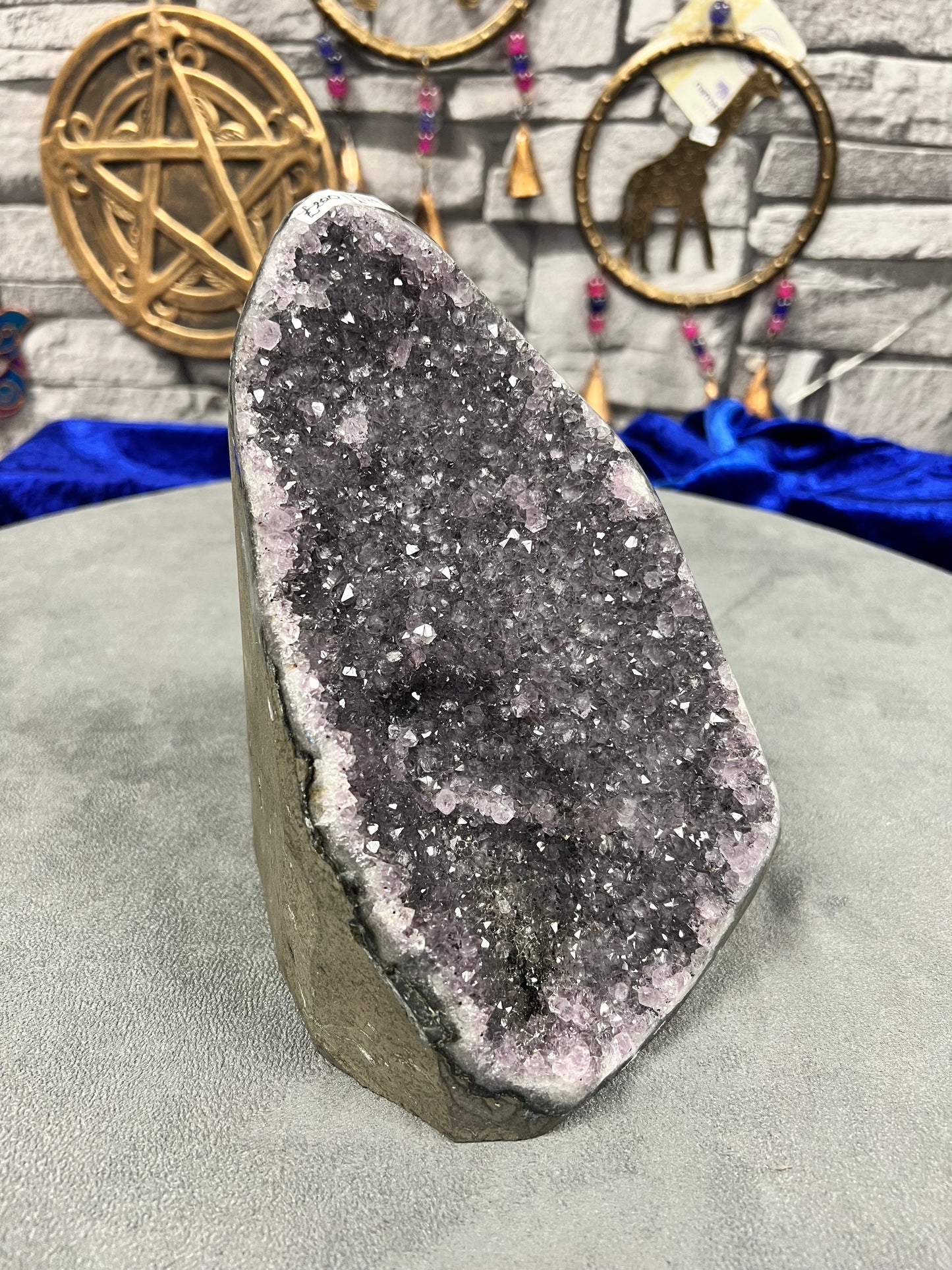 Amethyst Church 3.2kg