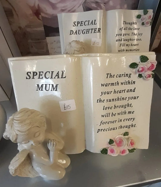 Special "Mum" plaque